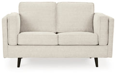 Maimz Loveseat