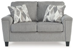 Leeshan Loveseat